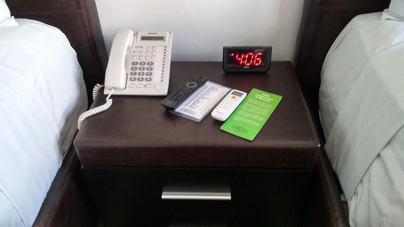 Imagen de la habitación del Hotel Suites La Concordia. Foto 8