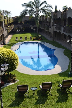 Imagen de la piscina del Hotel Suites Layfer Cocineta Room Y Cordoba Veracruz Mexico. Foto 18