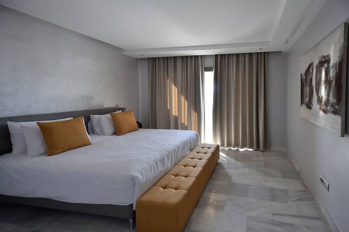 Imagen de la habitación del Hotel Suites Le Yacht. Foto 17