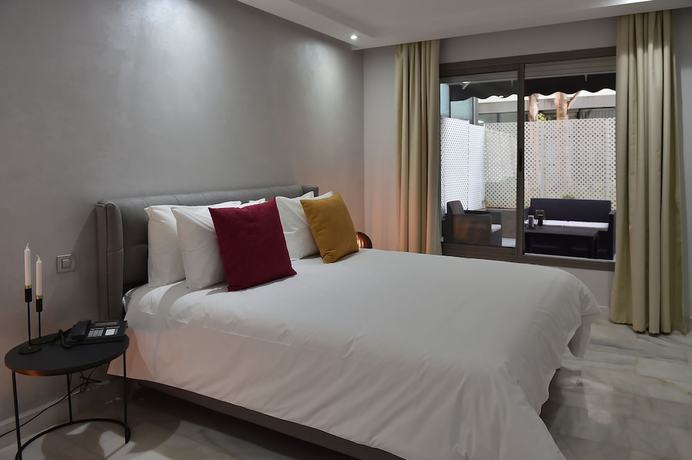 Imagen de la habitación del Hotel Suites Le Yacht. Foto 18