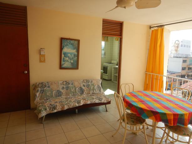 Imagen de la habitación del Hotel Suites Licha Acapulco. Foto 8