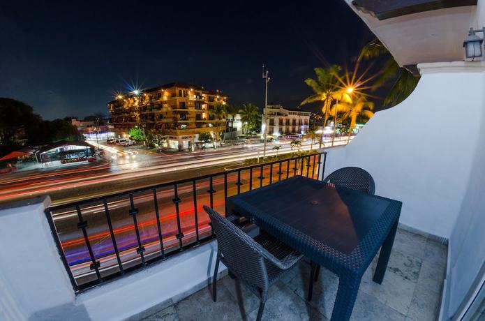 Imagen de la habitación del Hotel Suites Mar Elena. Foto 2