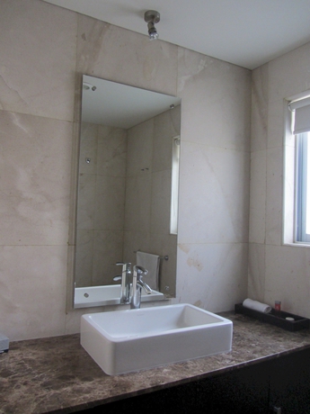 Imagen de la habitación del Hotel Suites Masliah. Foto 9