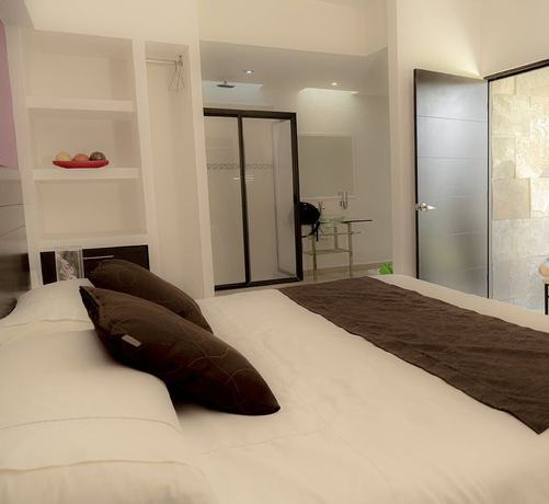 Imagen de la habitación del Hotel Suites Mil&aacute;n Room. Foto 8