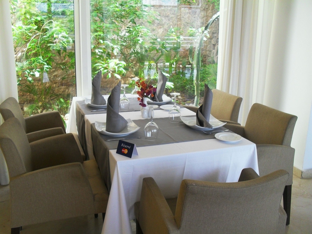 Imagen de los interiores del Hotel Suites Mohammed V. Foto 12