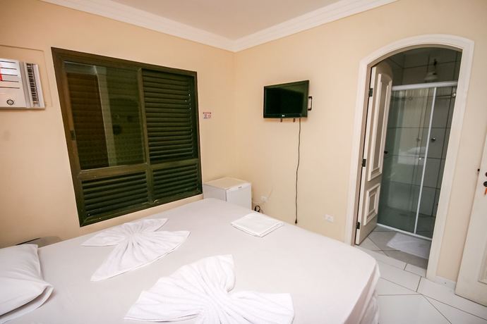 Imagen de la habitación del Hotel Suites Natalia Enseada. Foto 17