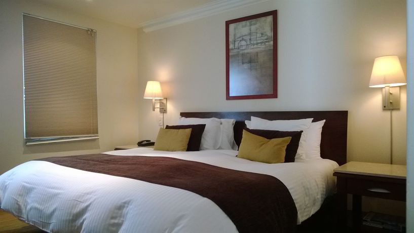 Imagen de los interiores del Hotel Suites Obelisk. Foto 16