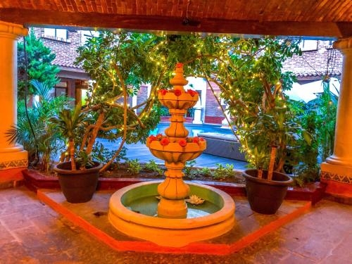 Imagen general del Hotel Suites Paraiso Tx. Foto 3