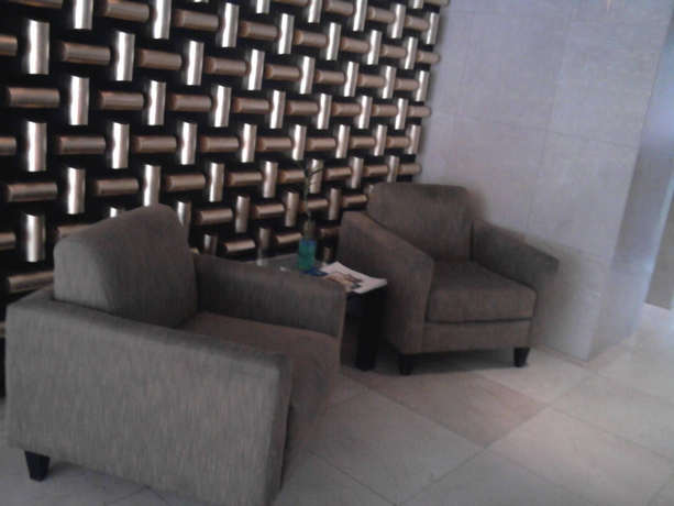 Imagen de los interiores del Hotel Suites Parioli. Foto 7