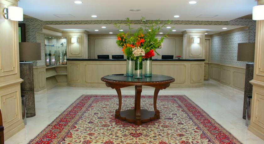 Imagen de los interiores del Hotel Suites Perisur Apartamentos Amueblados. Foto 4