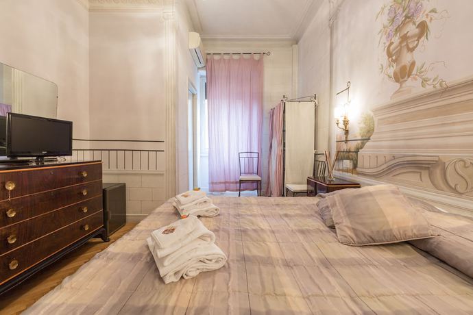 Imagen de la habitación del Hotel Suites Piazza del Popolo. Foto 7