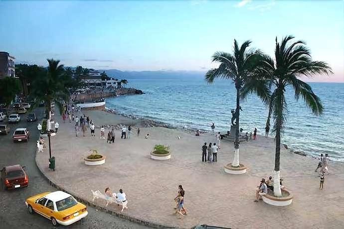 Imagen de los exteriores del Hotel Suites Plaza Del Rio - Family Malecon Centro. Foto 14