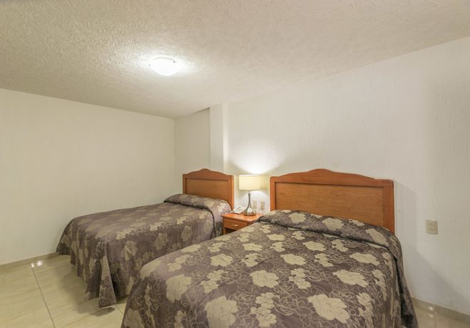 Imagen de la habitación del Hotel Suites Poliforum Inn, Le&oacute;n. Foto 2