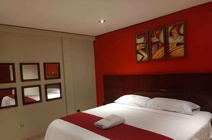 Imagen de la habitación del Hotel Suites Pucallpa. Foto 5
