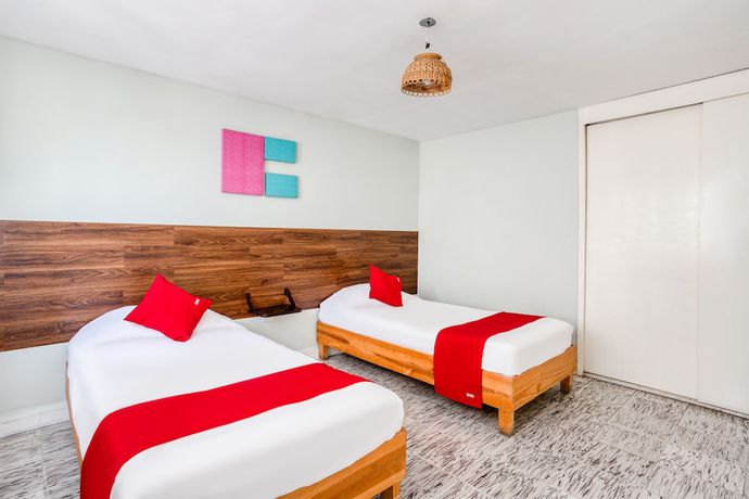 Imagen de la habitación del Hotel Suites Puebla. Foto 3