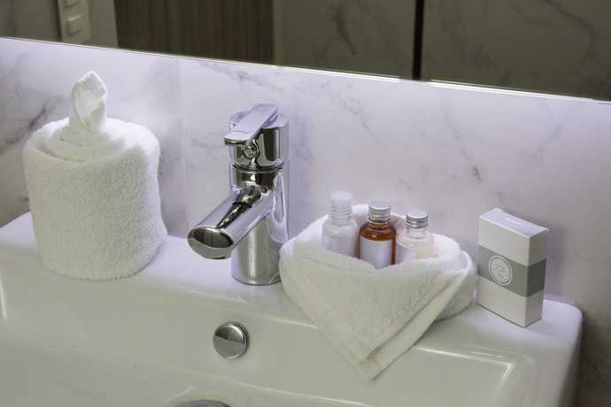 Imagen de la habitación del Hotel Suites Rio Elba. Foto 14