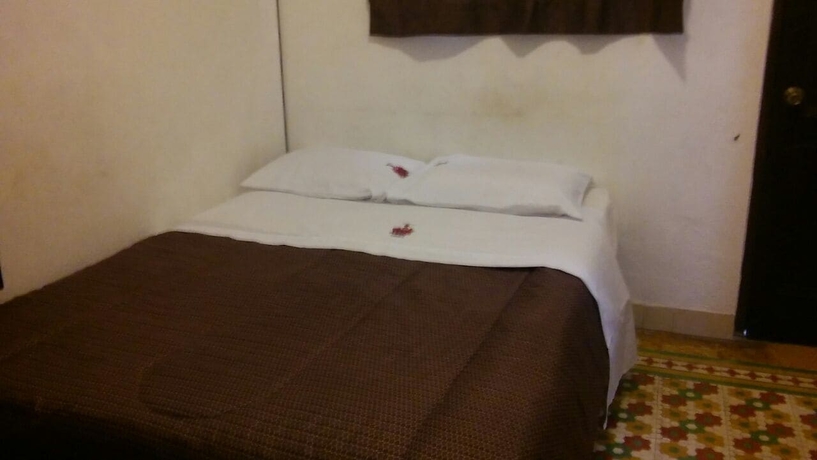 Imagen de la habitación del Hotel Suites Ripoll C&oacute;rdoba. Foto 12