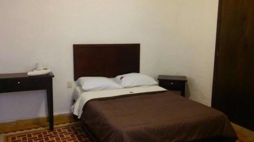 Imagen de la habitación del Hotel Suites Ripoll C&oacute;rdoba. Foto 14