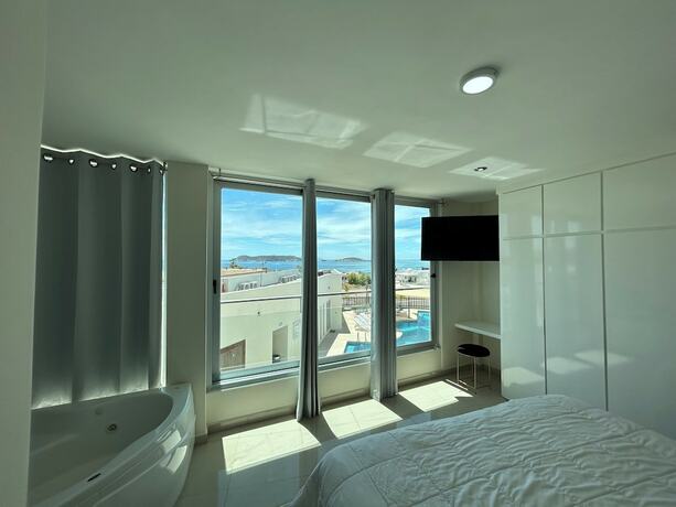 Imagen general del Hotel Suites Rubi. Foto 8