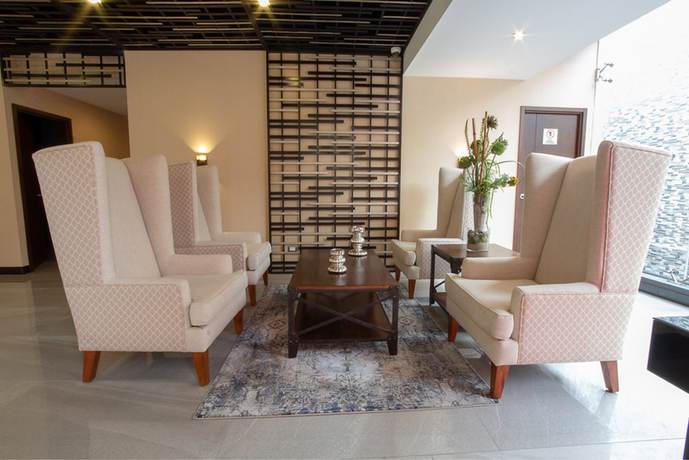 Imagen de los interiores del Hotel Suites Terraza Imperial. Foto 20