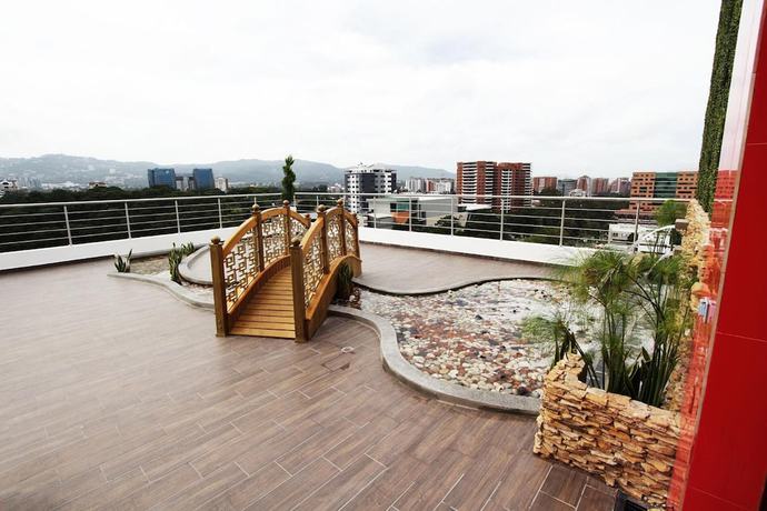 Imagen de la habitación del Hotel Suites Terraza Imperial. Foto 15