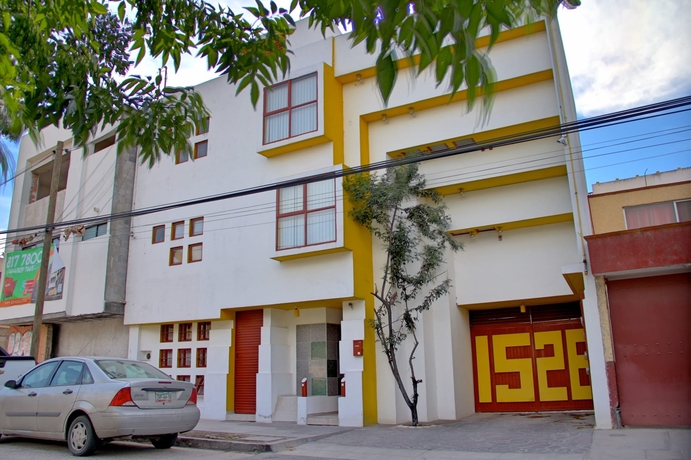 Imagen general del Hotel Suites Tg. Foto 4