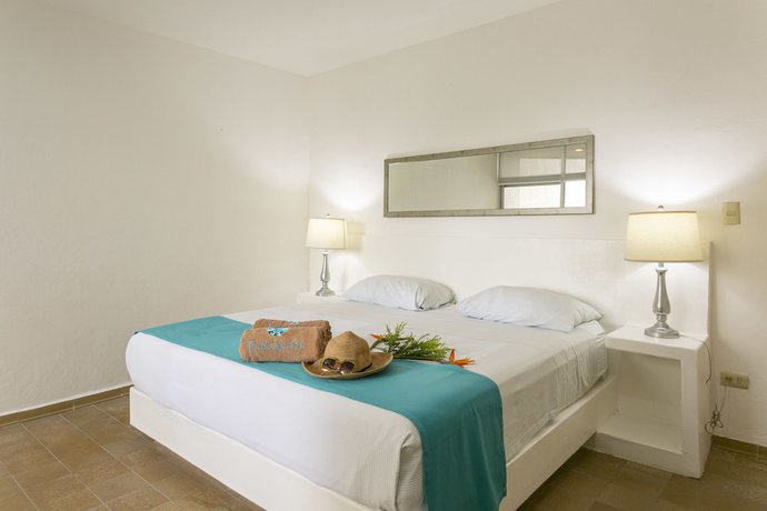 Imagen de la habitación del Hotel Suites Turquesa. Foto 3