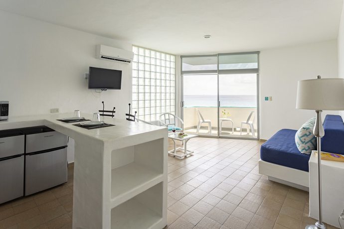 Imagen de la habitación del Hotel Suites Turquesa. Foto 5