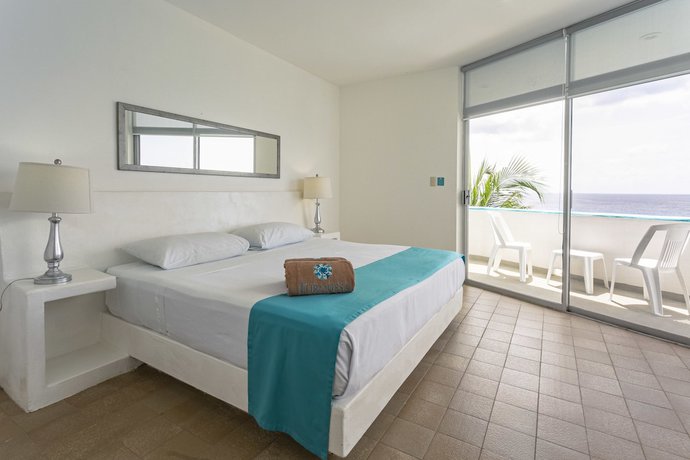 Imagen de la habitación del Hotel Suites Turquesa. Foto 13