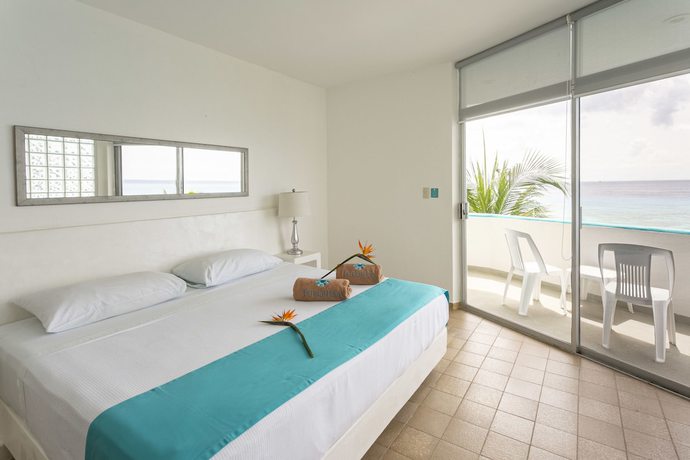 Imagen de la habitación del Hotel Suites Turquesa. Foto 16