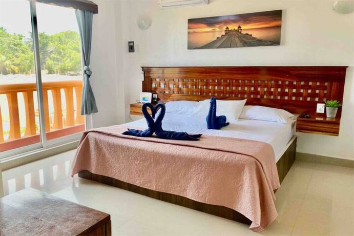 Imagen de la habitación del Hotel Suites Ximajo. Foto 12