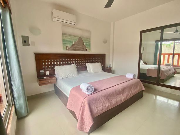 Imagen de la habitación del Hotel Suites Ximajo. Foto 13