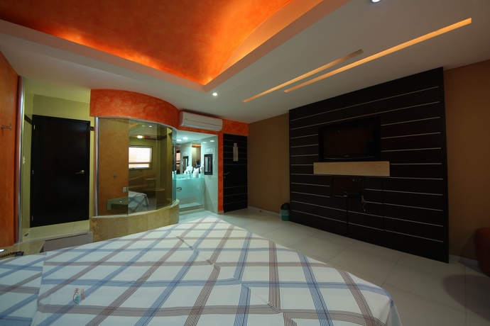 Imagen de la habitación del Hotel Suites Xiu. Foto 6