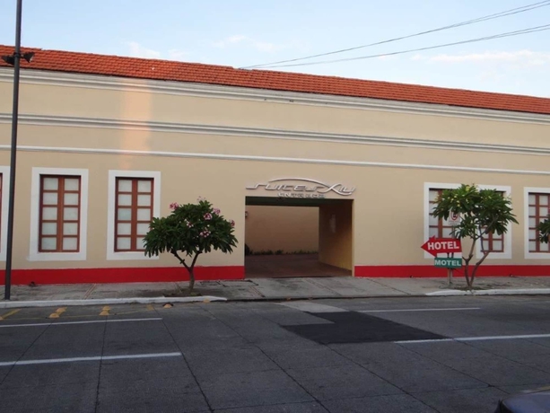 Imagen general del Hotel Suites Xiu. Foto 5