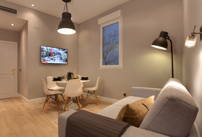 Imagen de los interiores del Hotel Suites You Platinum. Foto 15