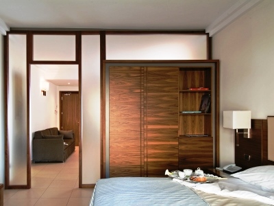 Imagen de la habitación del Hotel Suites & Residence Hotel. Foto 11