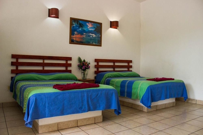 Imagen de la habitación del Hotel Suites and Punta Esmeralda. Foto 4