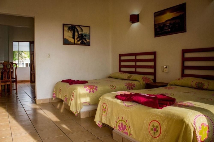 Imagen de la habitación del Hotel Suites and Punta Esmeralda. Foto 7