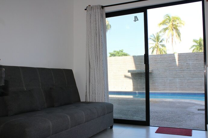 Imagen de la habitación del Hotel Suites del Carmen. Foto 11