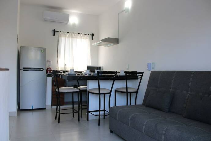 Imagen general del Hotel Suites del Carmen, La Pe&ntilde;ita de Jaltemba. Foto 2