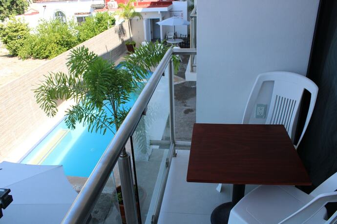 Imagen general del Hotel Suites del Carmen, La Pe&ntilde;ita de Jaltemba. Foto 4