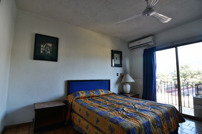 Imagen de la habitación del Hotel Suites del Sol. Foto 3