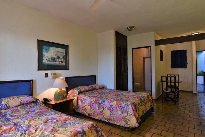 Imagen de la habitación del Hotel Suites del Sol. Foto 6