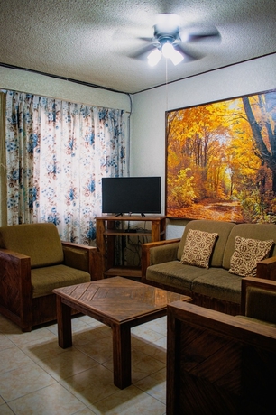 Imagen de la habitación del Hotel Suites del Sol. Foto 6