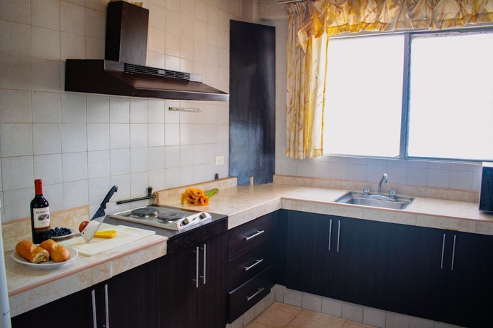 Imagen de la habitación del Hotel Suites del Sol. Foto 14