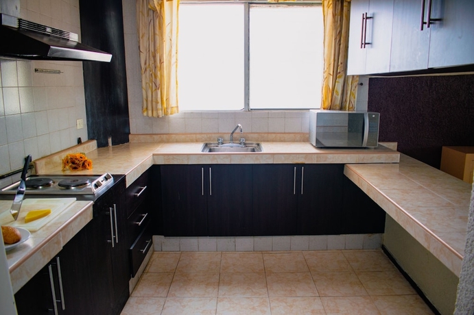 Imagen de la habitación del Hotel Suites del Sol. Foto 15