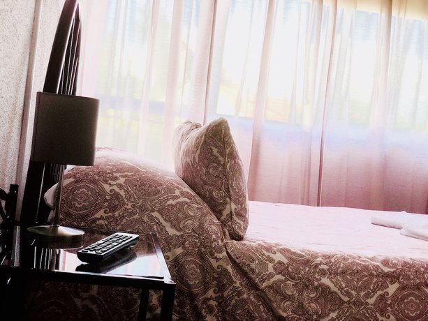 Imagen de la habitación del Hotel Suites do Pinhal. Foto 8