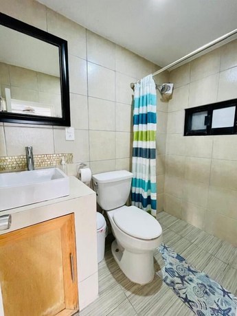 Imagen de la habitación del Hotel SuitesMB. Foto 2
