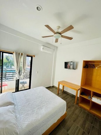 Imagen de la habitación del Hotel SuitesMB. Foto 5