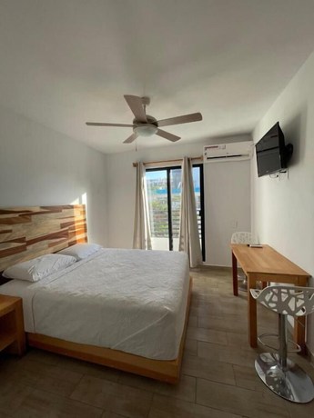 Imagen de la habitación del Hotel SuitesMB. Foto 16
